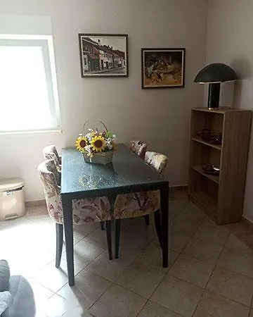 Apartman Vrujci Gunjica